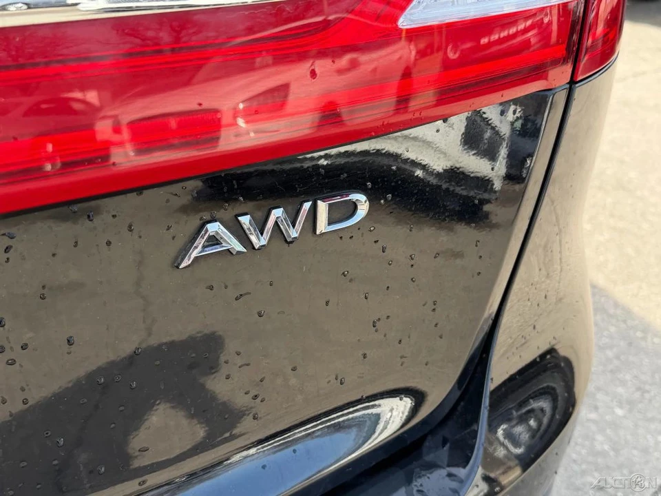 2018 Lincoln MKX - Image 9 of 12