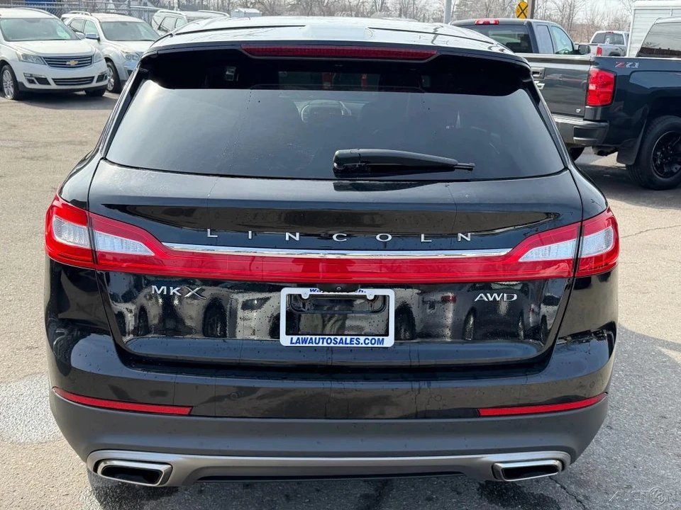 2018 Lincoln MKX - Image 4 of 12