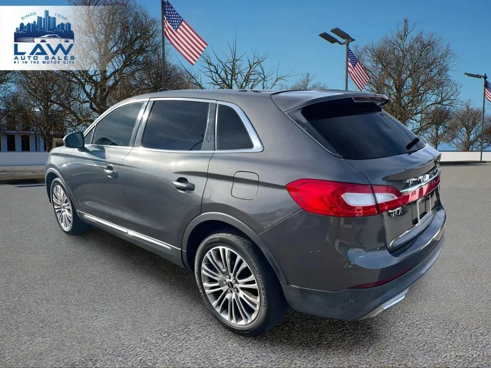 2018 Lincoln MKX - Image 8 of 12