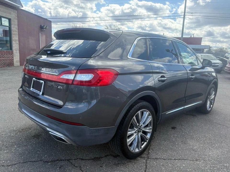 2018 Lincoln MKX - Image 5 of 12