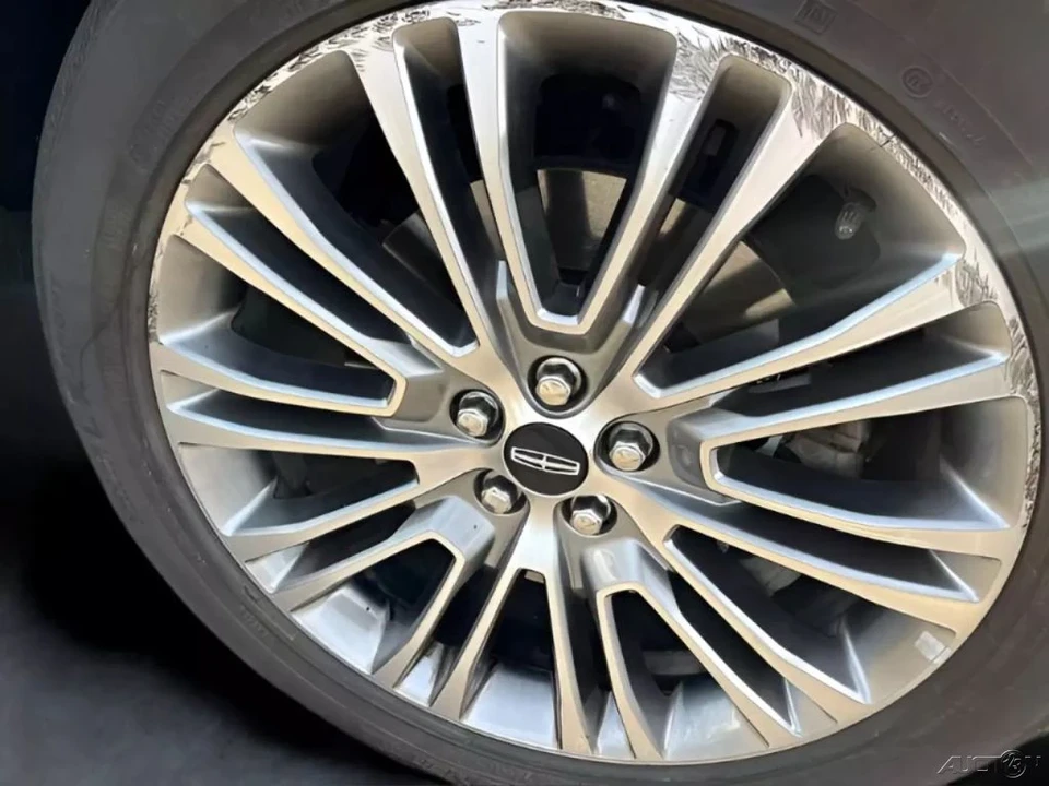 2018 Lincoln MKX - Image 12 of 12