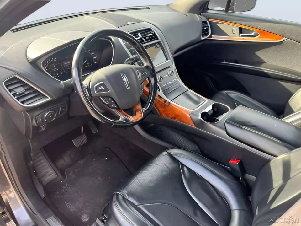 2018 Lincoln MKX - Image 18 of 21