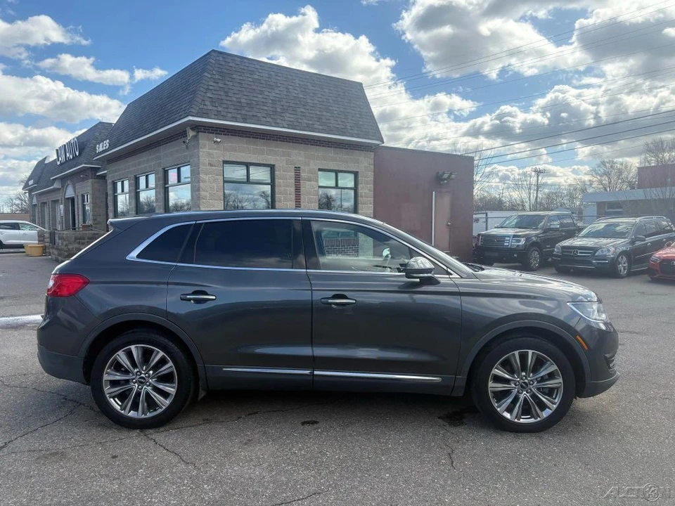 2018 Lincoln MKX - Image 4 of 12
