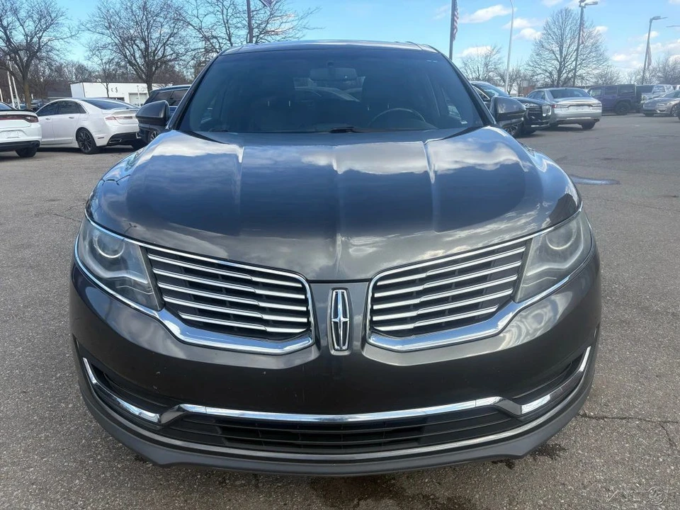 2018 Lincoln MKX - Image 2 of 12