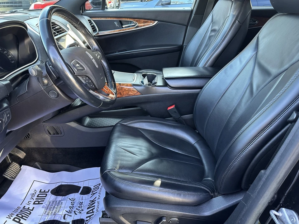 2018 Lincoln MKX - Image 9 of 12