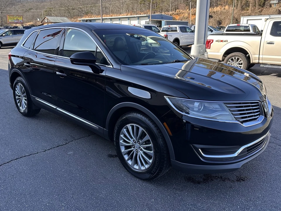 2018 Lincoln MKX - Image 3 of 12