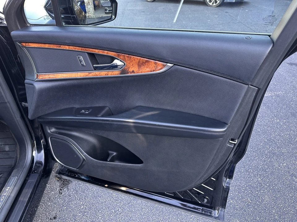 2018 Lincoln MKX - Image 12 of 12