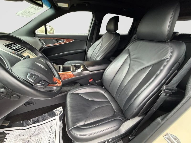 2018 Lincoln MKX - Image 11 of 12