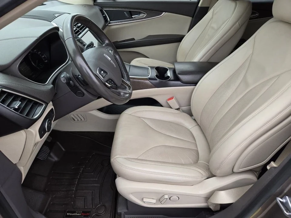 2018 Lincoln MKX - Image 7 of 12