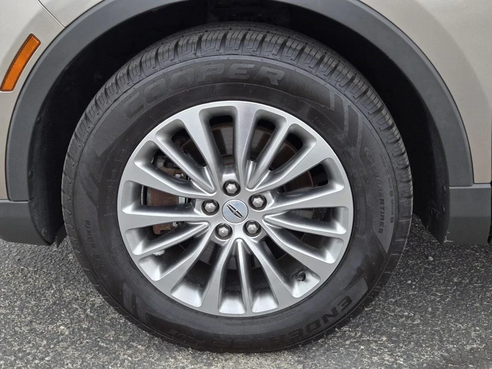2018 Lincoln MKX - Image 6 of 12