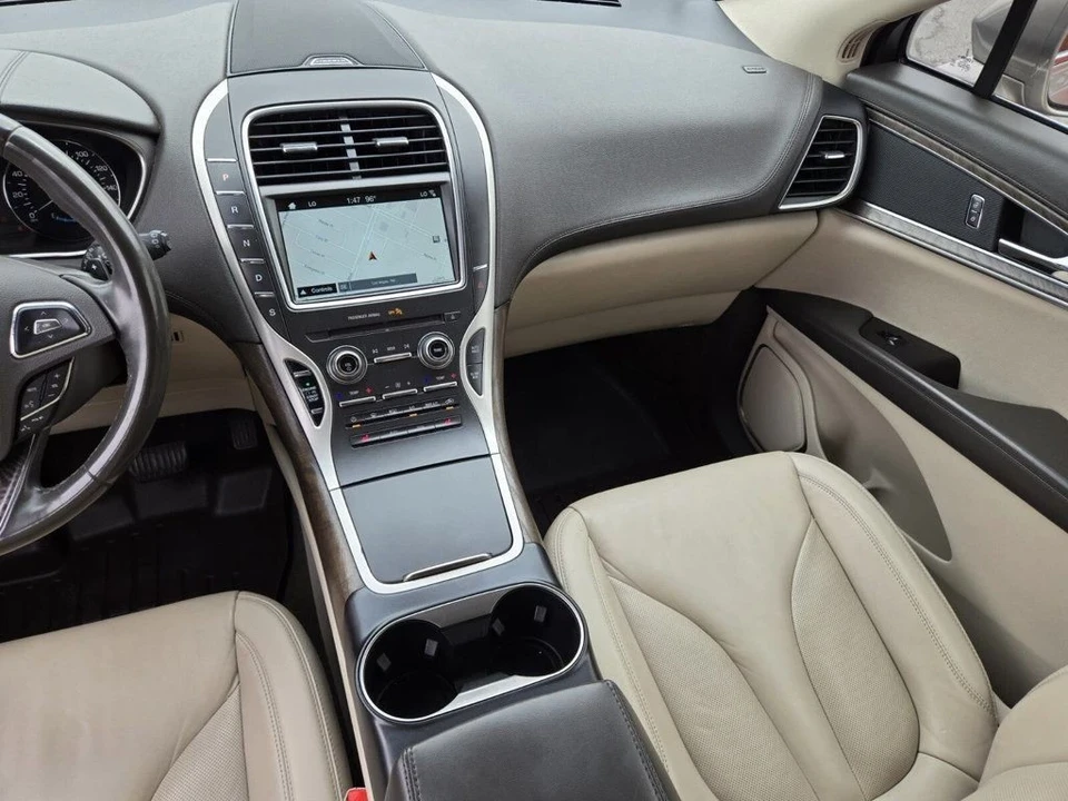 2018 Lincoln MKX - Image 11 of 12