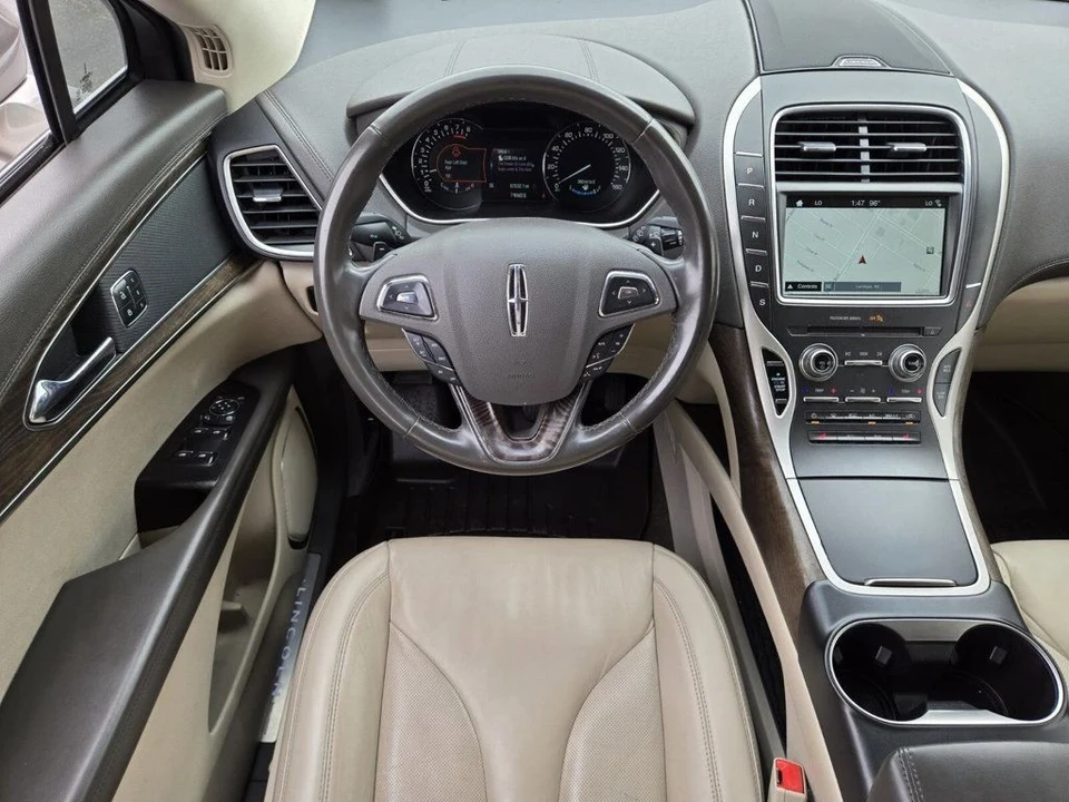 2018 Lincoln MKX - Image 10 of 12