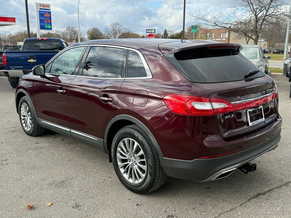 2018 Lincoln MKX - Image 7 of 12