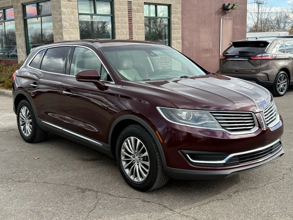 2018 Lincoln MKX - Image 3 of 12