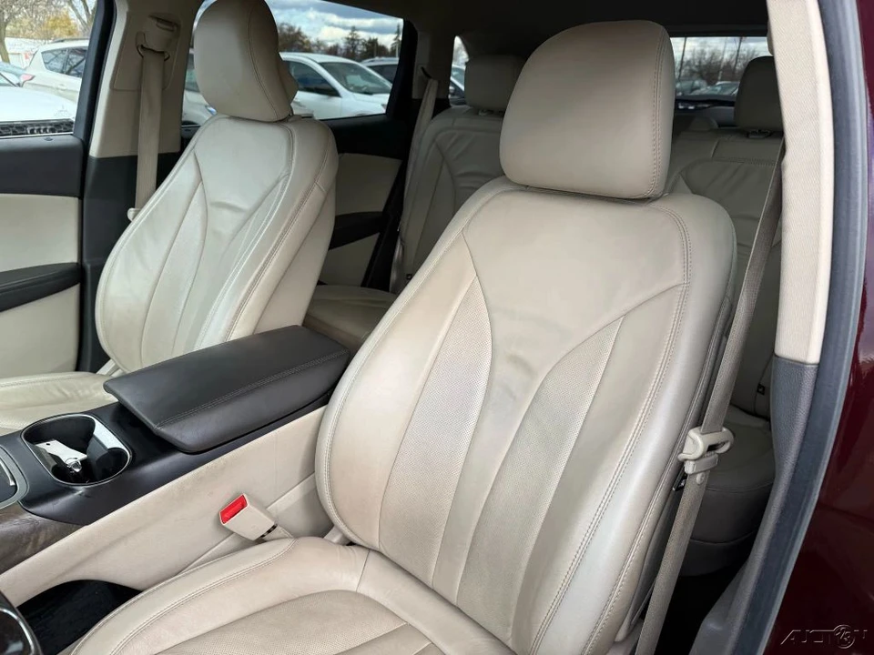 2018 Lincoln MKX - Image 16 of 21