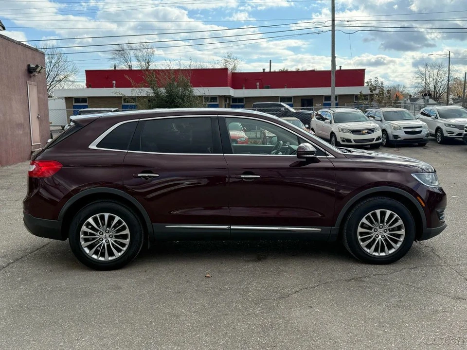 2018 Lincoln MKX - Image 4 of 12
