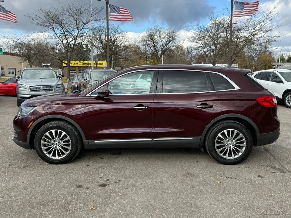 2018 Lincoln MKX - Image 8 of 12