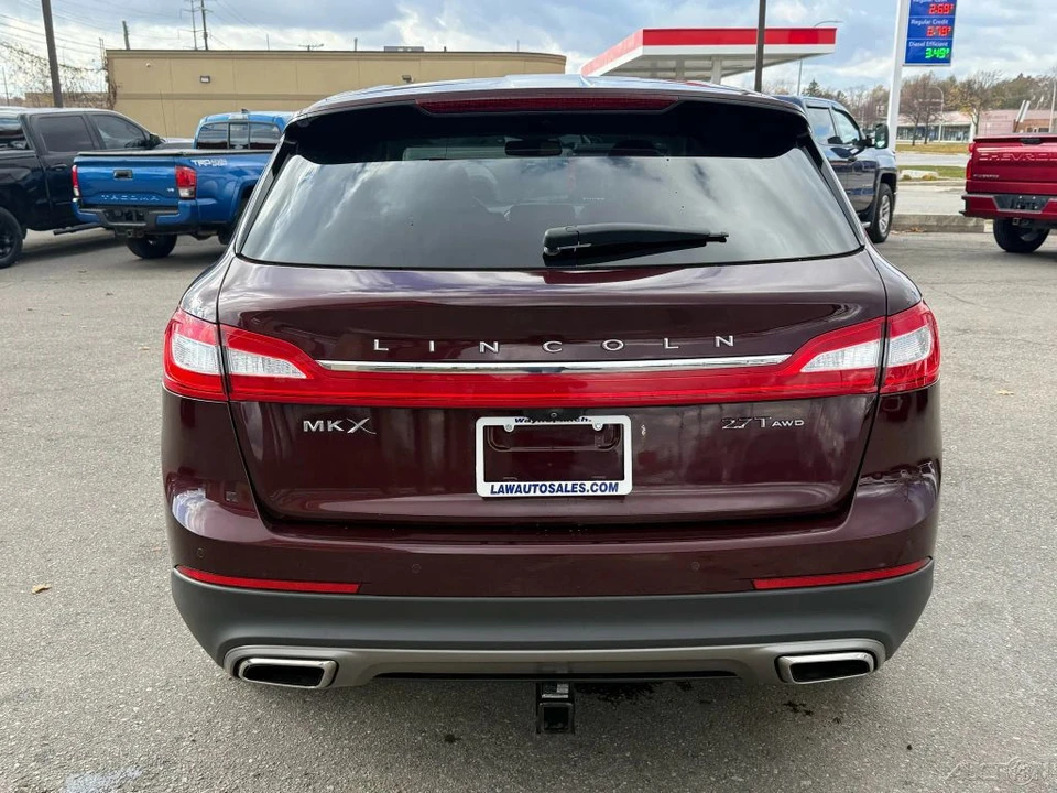 2018 Lincoln MKX - Image 6 of 12