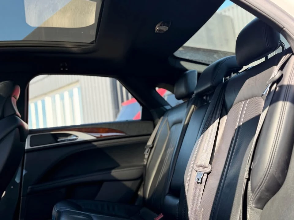 2018 Lincoln MKZ - Image 10 of 11