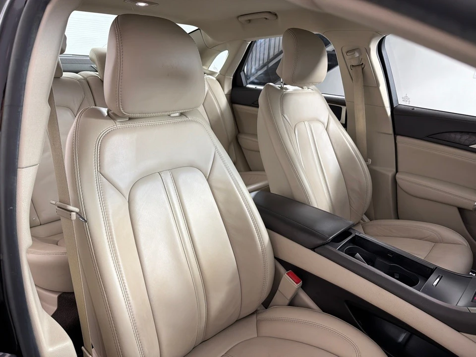 2018 Lincoln MKZ - Image 23 of 25