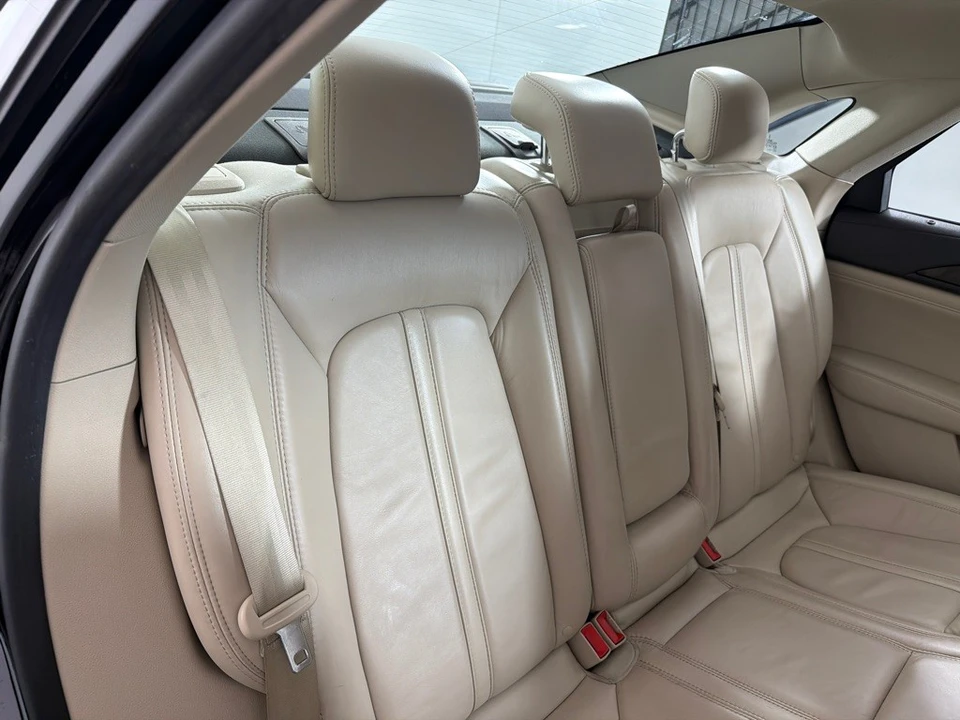 2018 Lincoln MKZ - Image 21 of 25