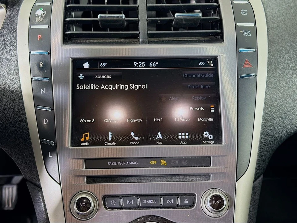 2018 Lincoln MKZ - Image 16 of 21