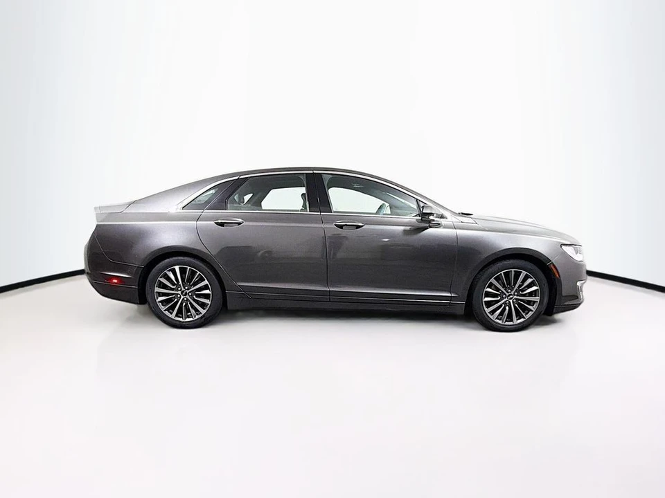 2018 Lincoln MKZ - Image 8 of 21