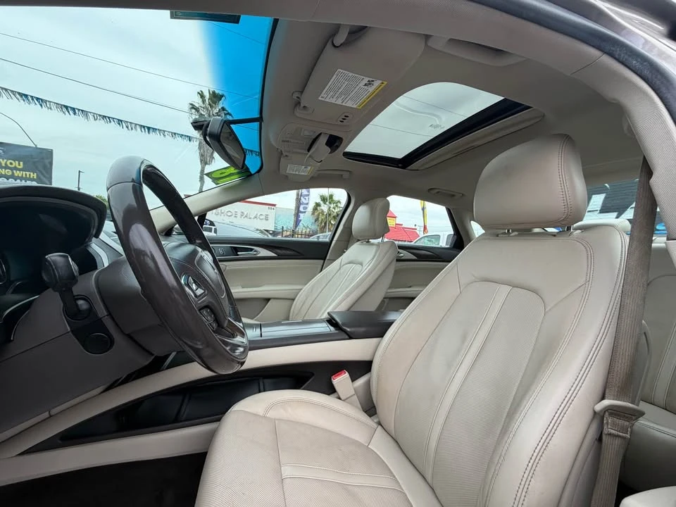 2018 Lincoln MKZ - Image 9 of 10