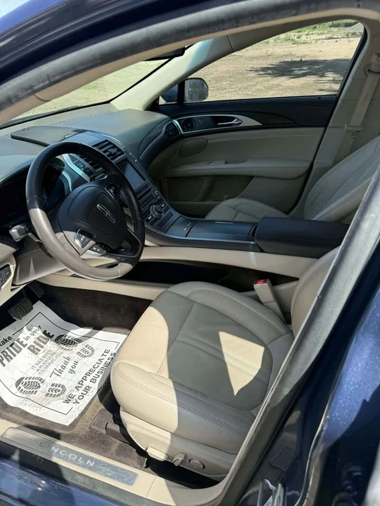 2018 Lincoln MKZ - Image 11 of 14