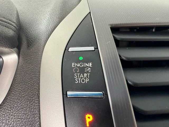 2018 Lincoln MKZ - Image 17 of 21