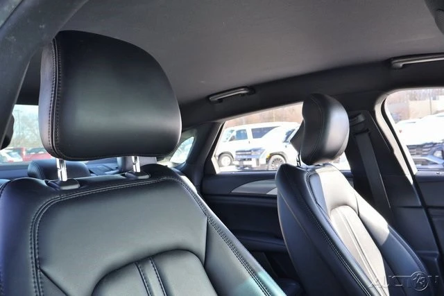 2018 Lincoln MKZ - Image 17 of 21