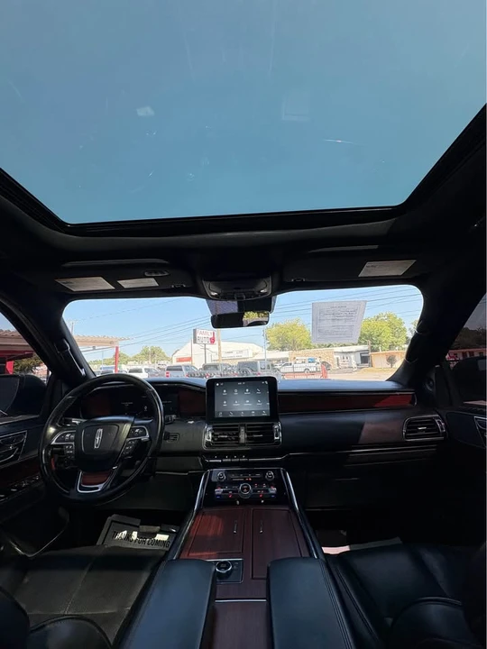 2018 Lincoln Navigator 4th Gen - Image 7 of 12