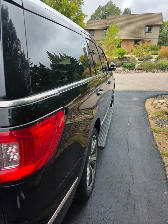 2018 Lincoln Navigator 4th Gen - Image 2 of 10