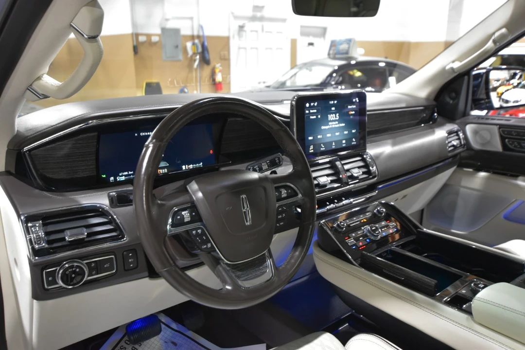 2018 Lincoln Navigator 4th Gen - Image 18 of 21