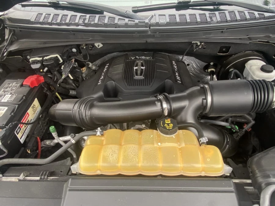 2018 Lincoln Navigator 4th Gen - Image 14 of 14