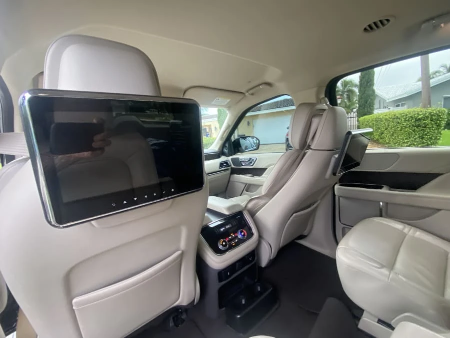 2018 Lincoln Navigator 4th Gen - Image 12 of 14