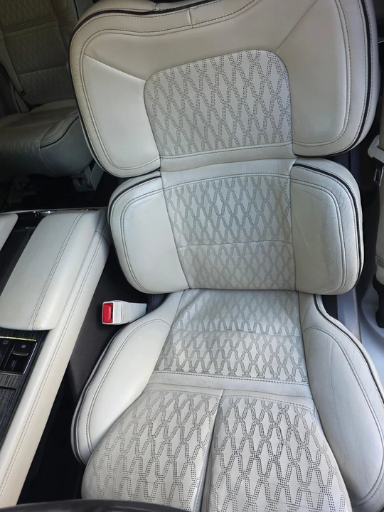 2018 Lincoln Navigator 4th Gen - Image 28 of 31