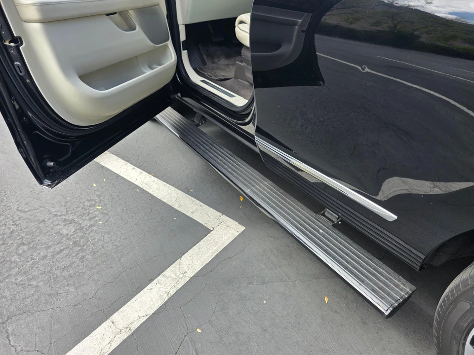 2018 Lincoln Navigator 4th Gen - Image 17 of 31
