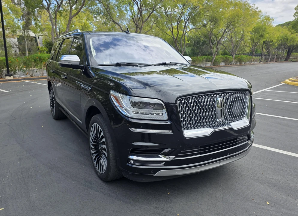 2018 Lincoln Navigator 4th Gen - Image 14 of 31