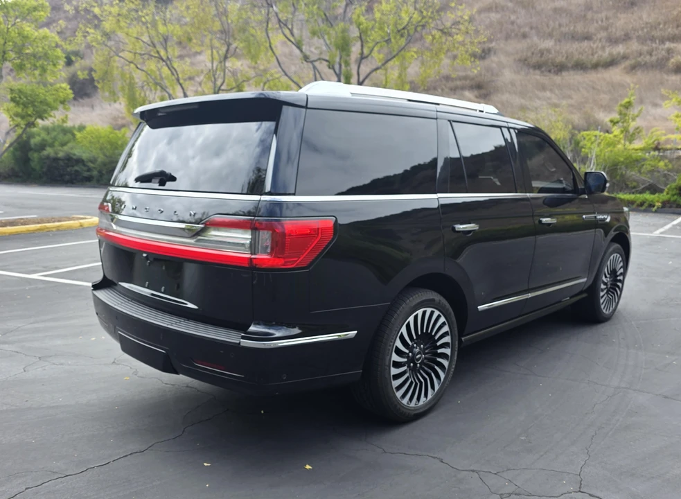 2018 Lincoln Navigator 4th Gen - Image 12 of 31