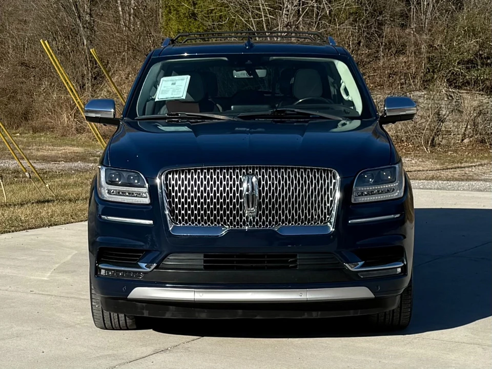 2018 Lincoln Navigator 4th Gen - Image 5 of 12
