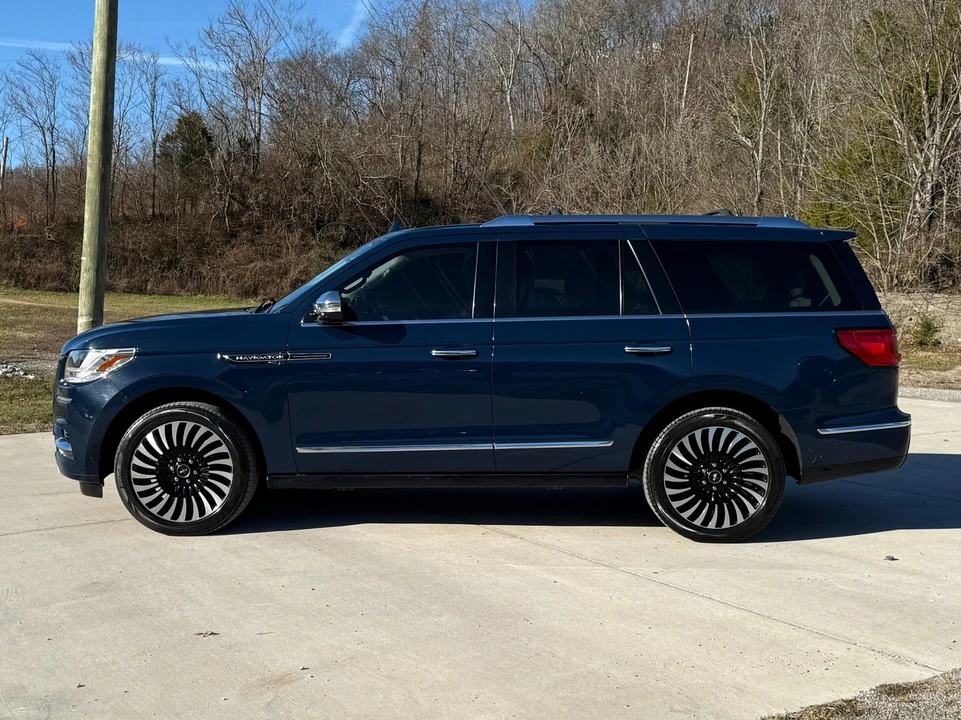2018 Lincoln Navigator 4th Gen - Image 8 of 12