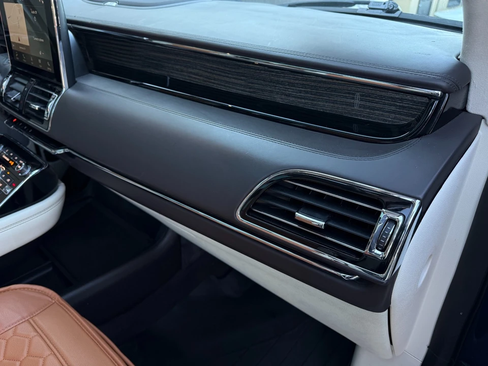 2018 Lincoln Navigator 4th Gen - Image 12 of 12