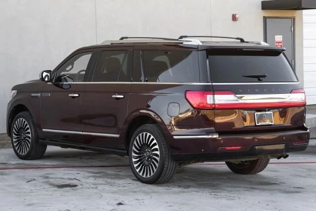 2018 Lincoln Navigator 4th Gen - Image 12 of 21