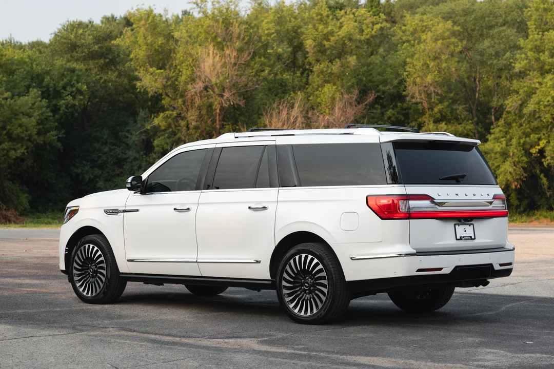 2018 Lincoln Navigator 4th Gen - Image 22 of 31