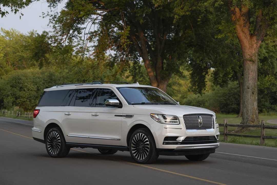 2018 Lincoln Navigator 4th Gen - Image 8 of 31