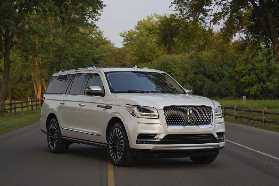 2018 Lincoln Navigator 4th Gen - Image 7 of 31