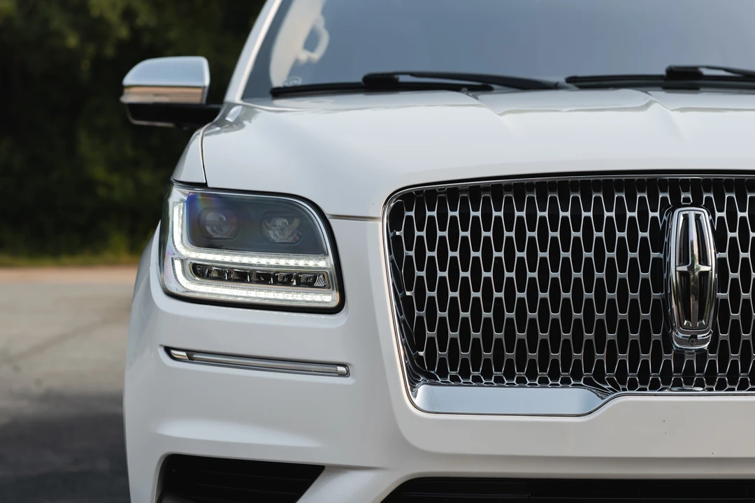 2018 Lincoln Navigator 4th Gen - Image 28 of 31