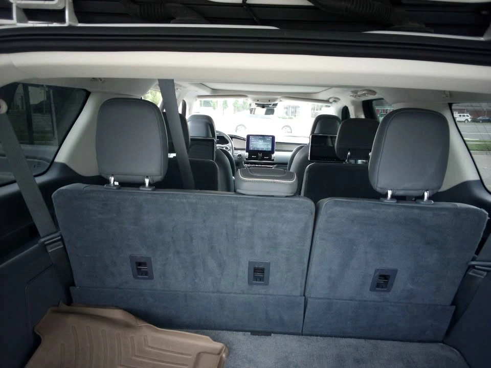 2018 Lincoln Navigator 4th Gen - Image 7 of 14