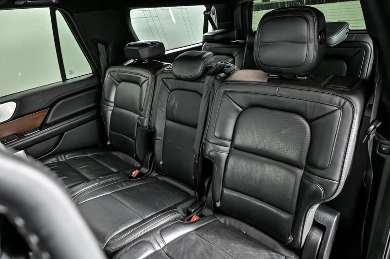 2018 Lincoln Navigator 4th Gen - Image 19 of 21
